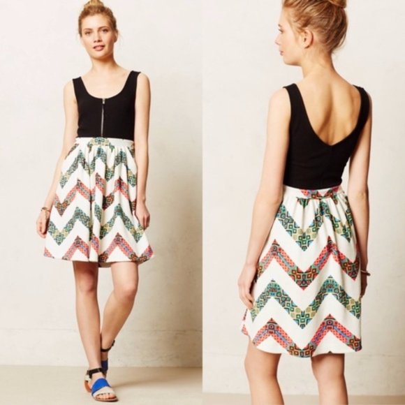 Anthropologie Dresses & Skirts - Anthropologie Maeve Amapola Chevron Dress Size: 6
